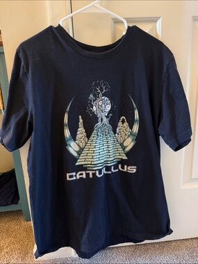 Mens Black Short Sleeve Graphic Tee - Pyramid Design